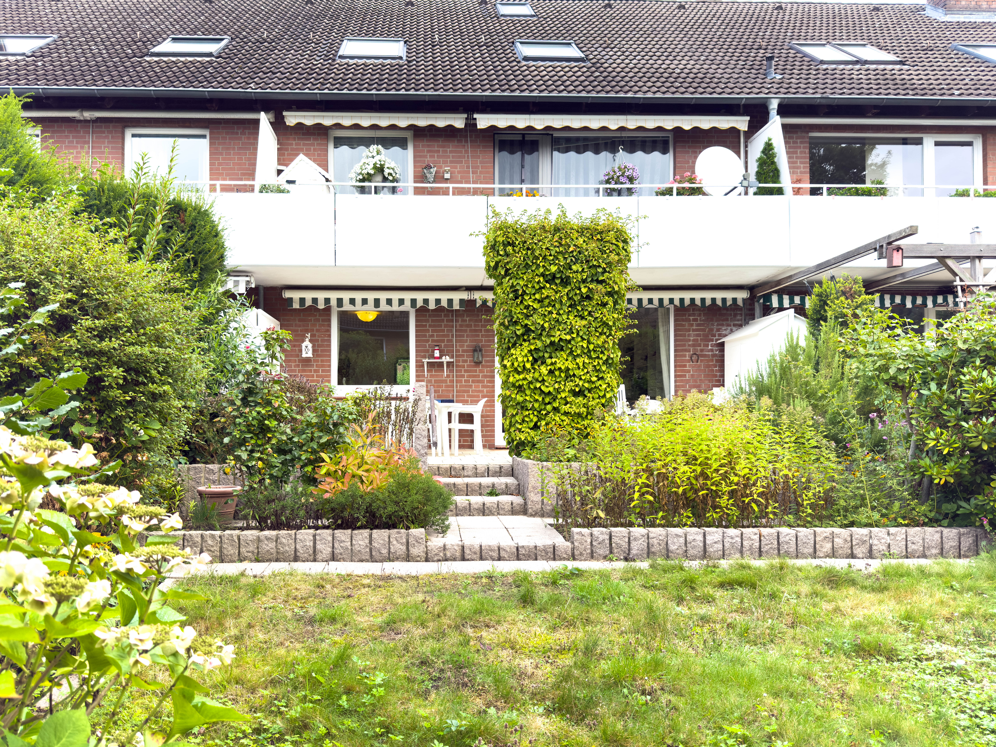 Stilvoll wohnen in Rellingen mit eigenem Garten