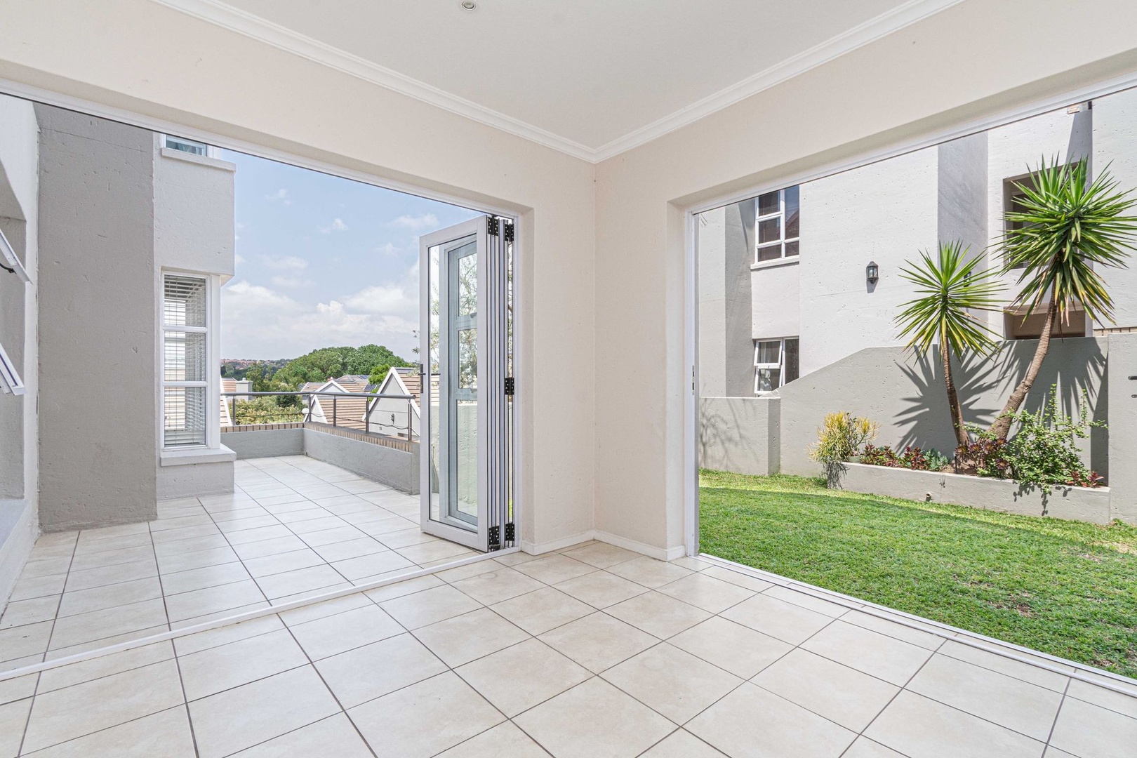 3 Bedroom Apartment - Eagle Canyon Golf Estate