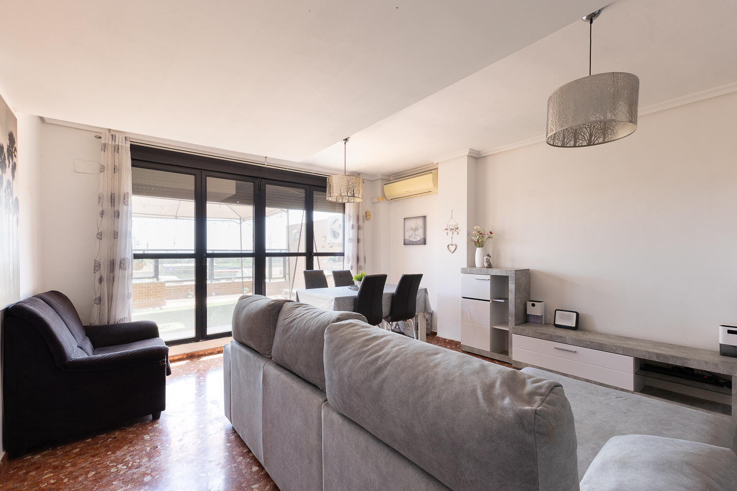 Furnished duplex penthouse with large terraces, garage and storage room