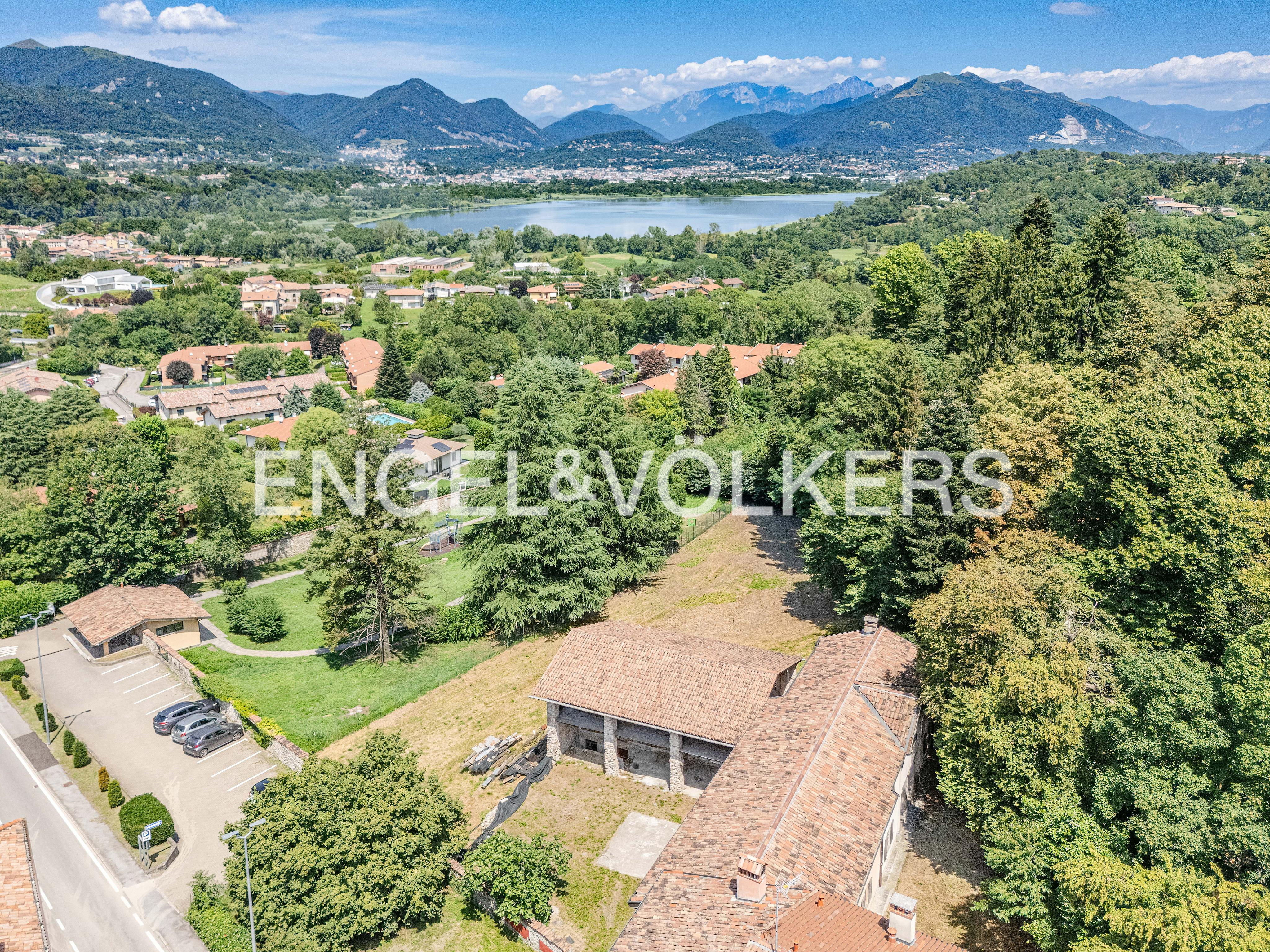 Bauernhaus mit separater Wohneinheit