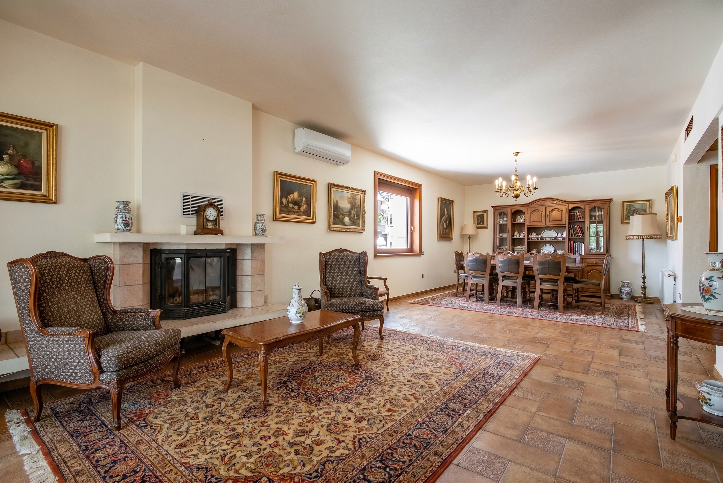 Iconic 280 sq.m. detached house near a park