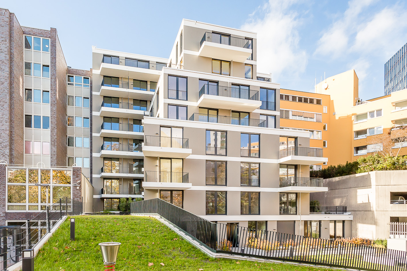 N68 - THE HAUS! Exklusiv möblierte City-Wohnung nahe dem KaDeWe