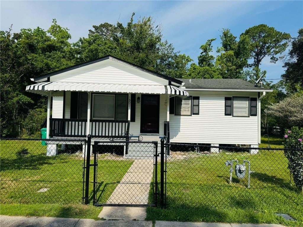 Renovated 3BR Rental with Washer & Dryer Included