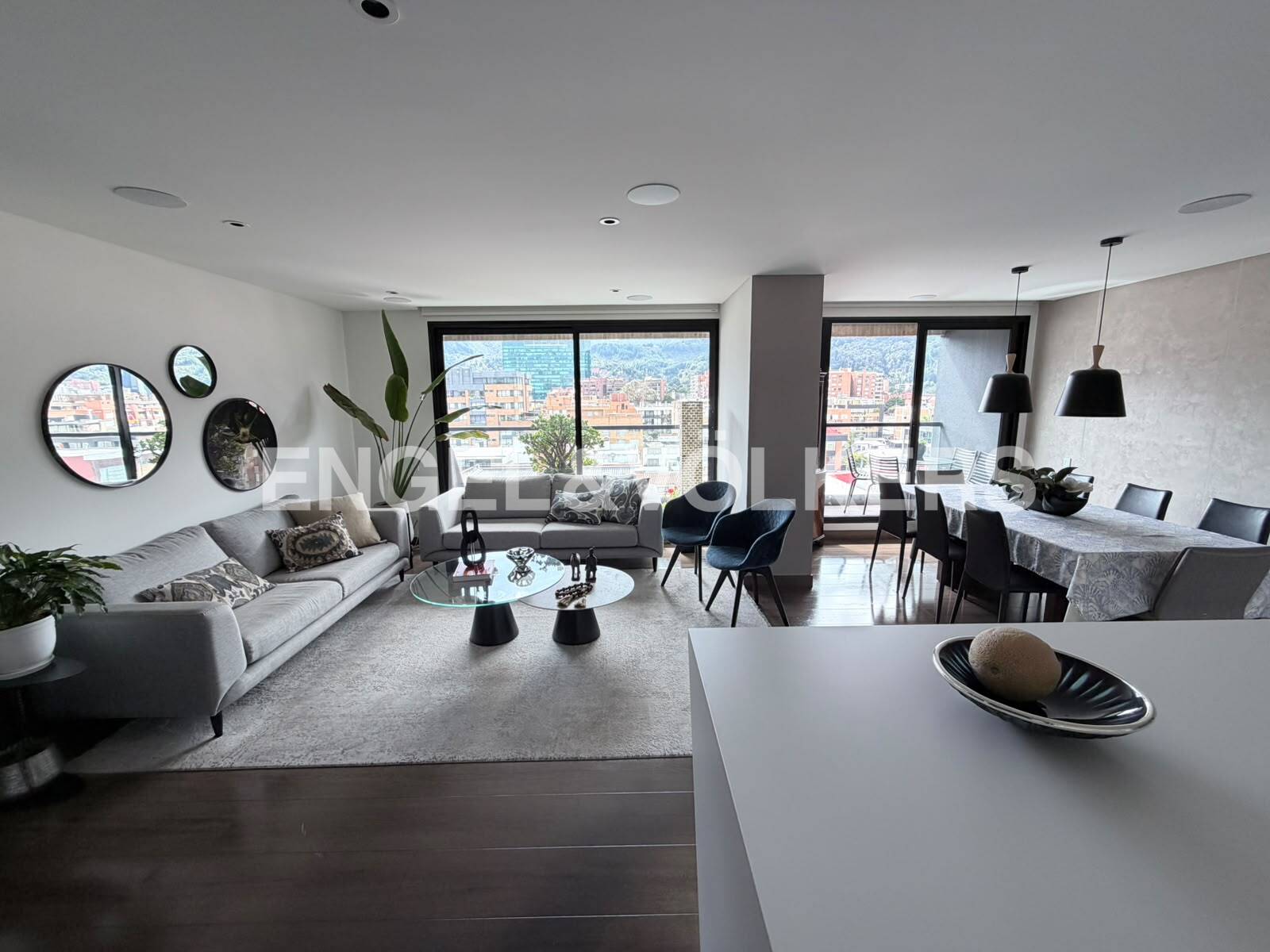 Moderno apartamento en arriendo en Santa Paula
