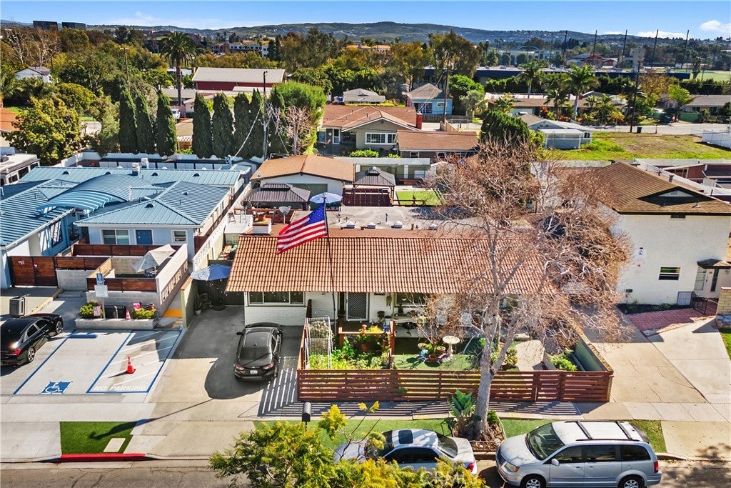 Unique Live-Work Opportunity in Newport Beach, CA