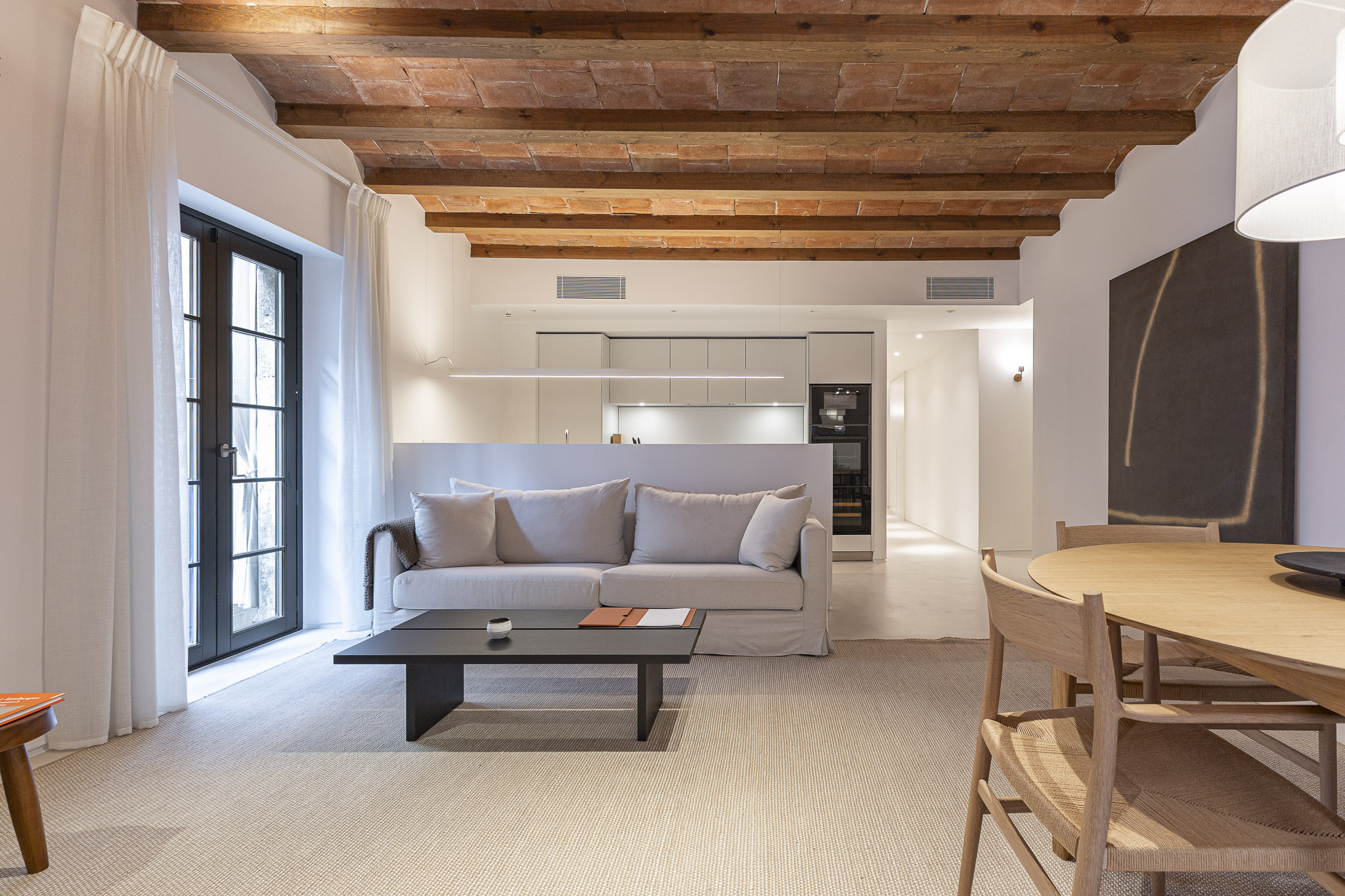 Exclusivo piso de 3 habitaciones en finca con zonas comunitarias