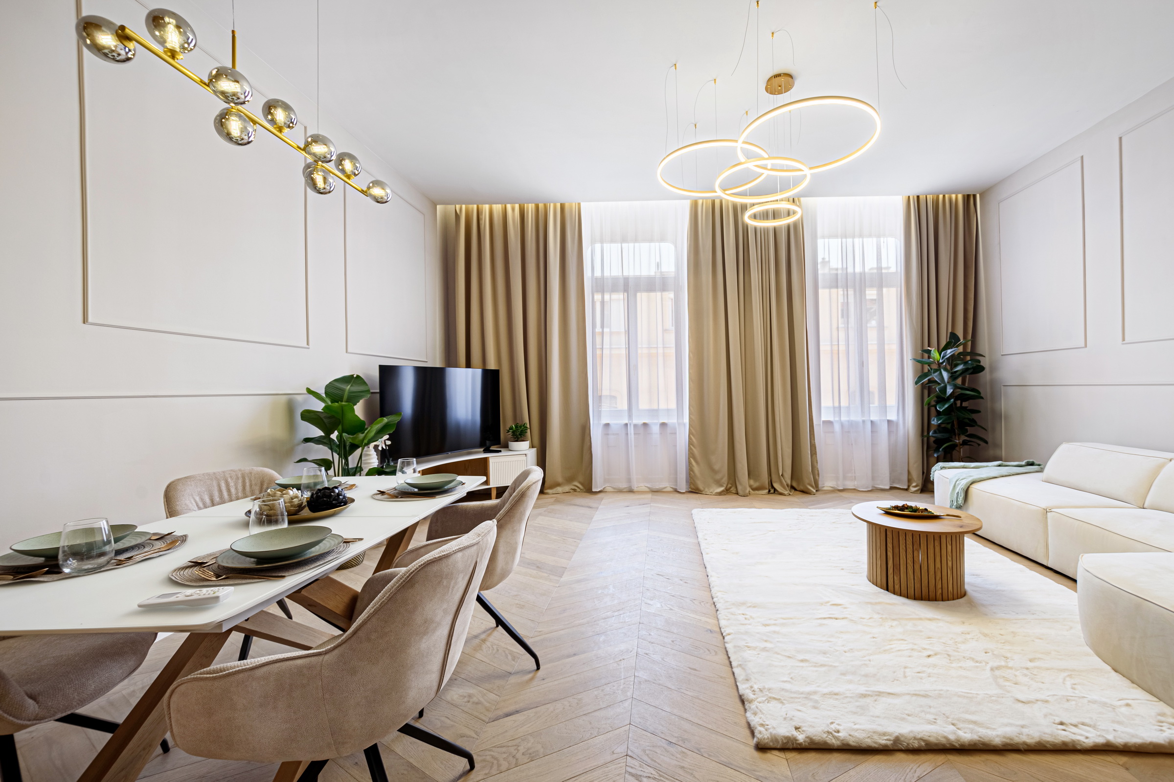 Timeless elegance and downtown luxury next to St. Stephen's Basilica