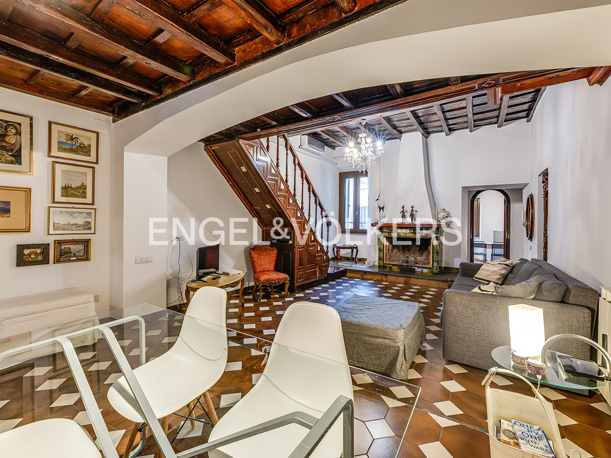 Penthouse with unique view of St. Peter's Dome