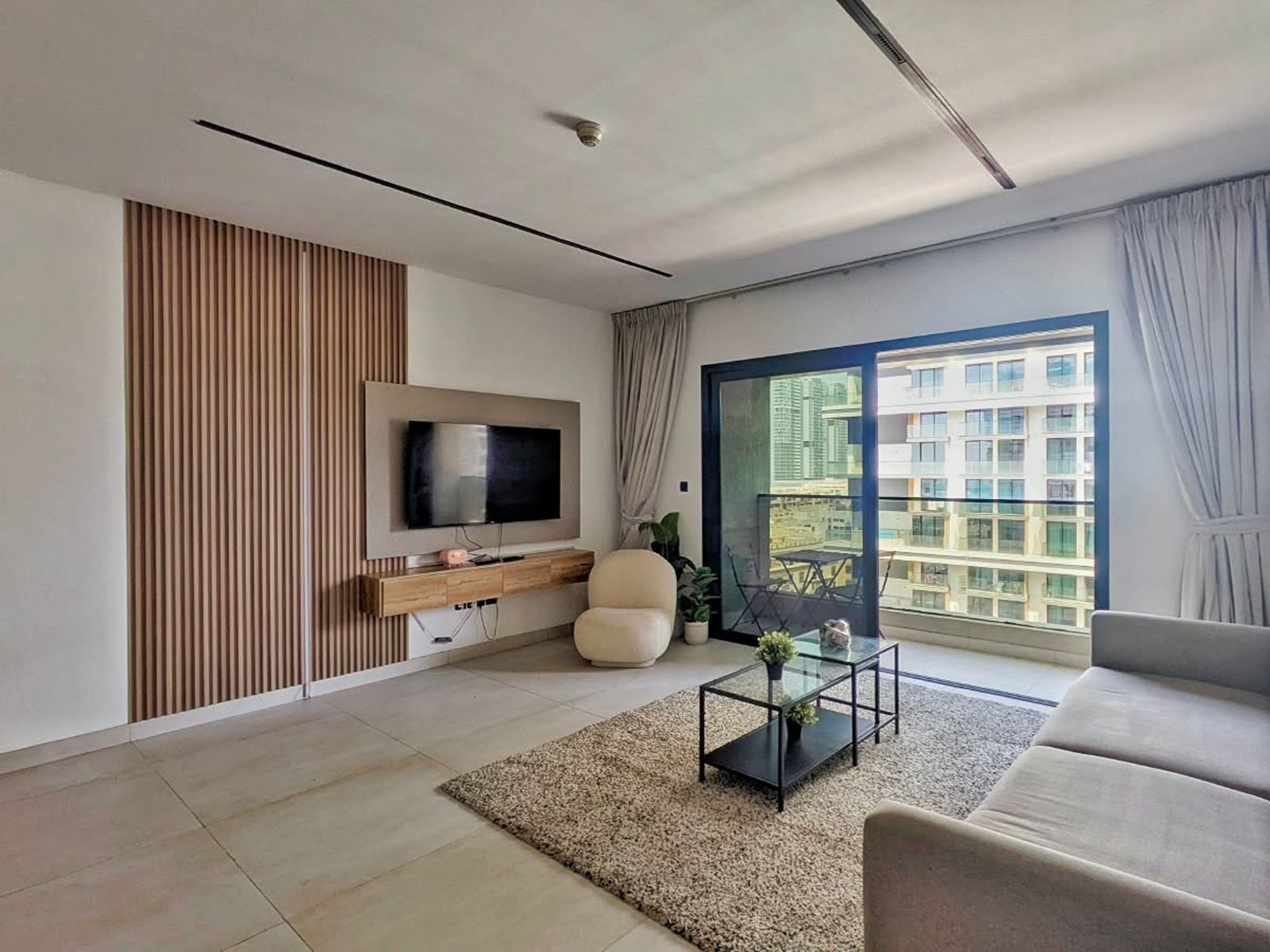 Fully Furnished | Available Now | Modern