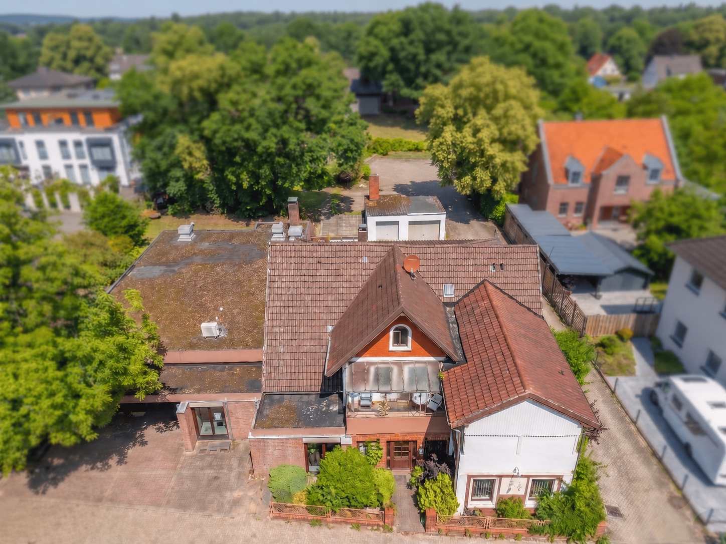 Attraktives Entwicklungsgrundstück mit Bestand - Bieterverfahren -