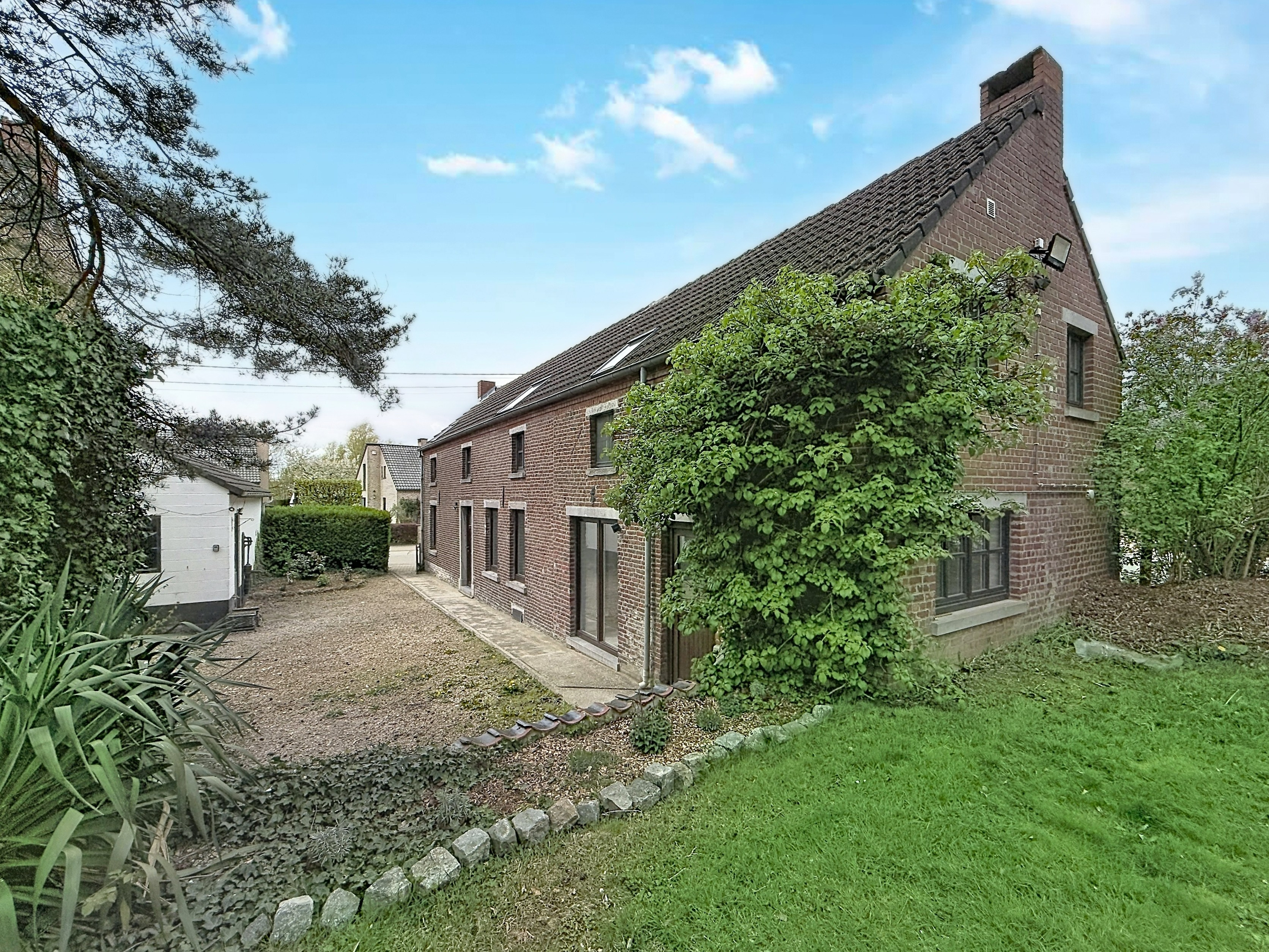 Pleasant recently renovated farmhouse