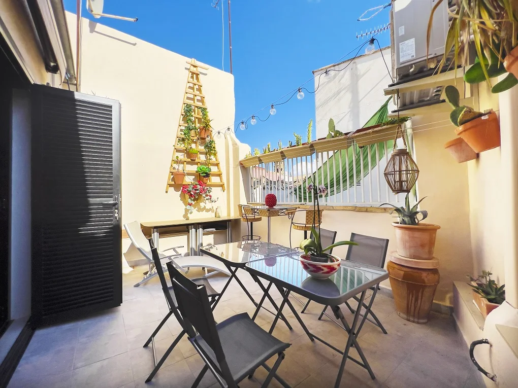 Renovated Duplex Penthouse with terrace at Paseo Borne - Palma