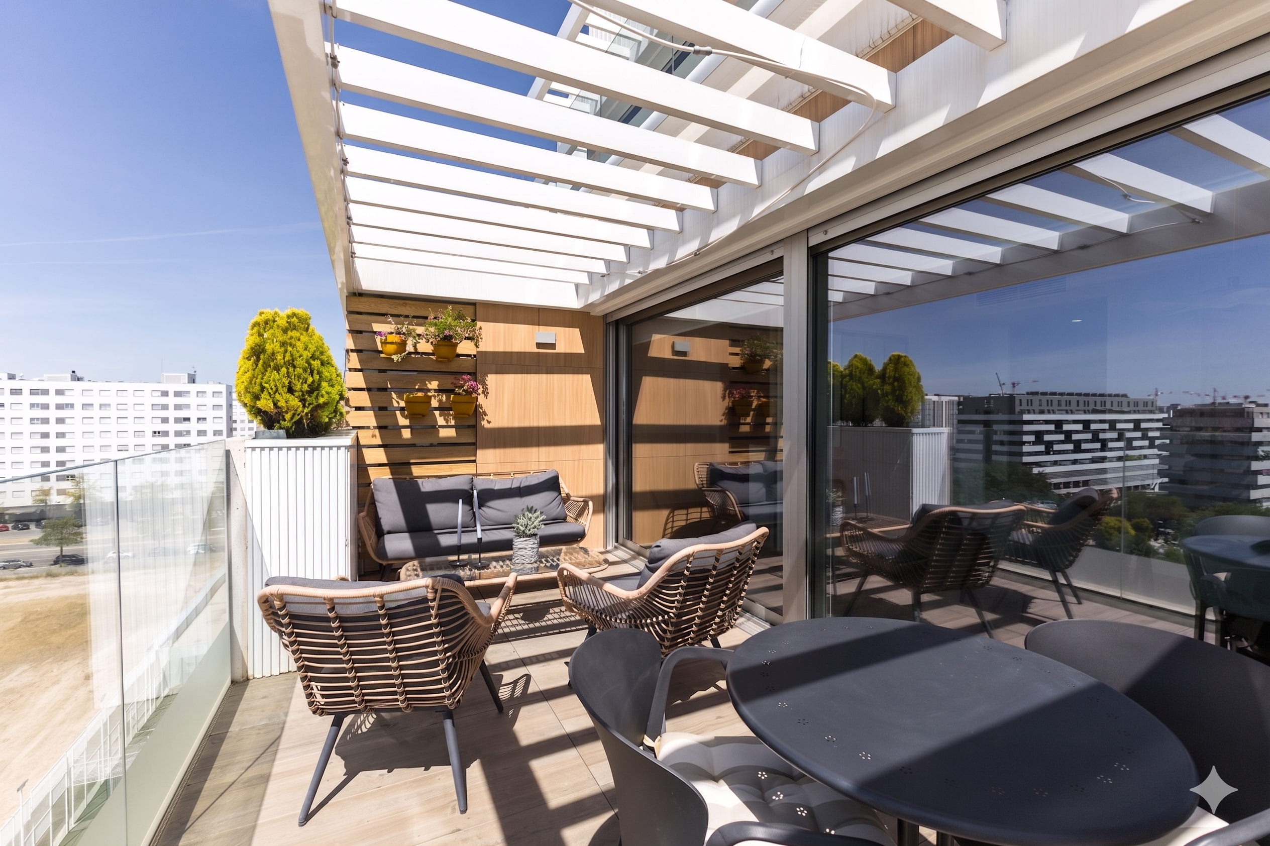 Lujoso semitático con terraza panorámica en Valdebebas