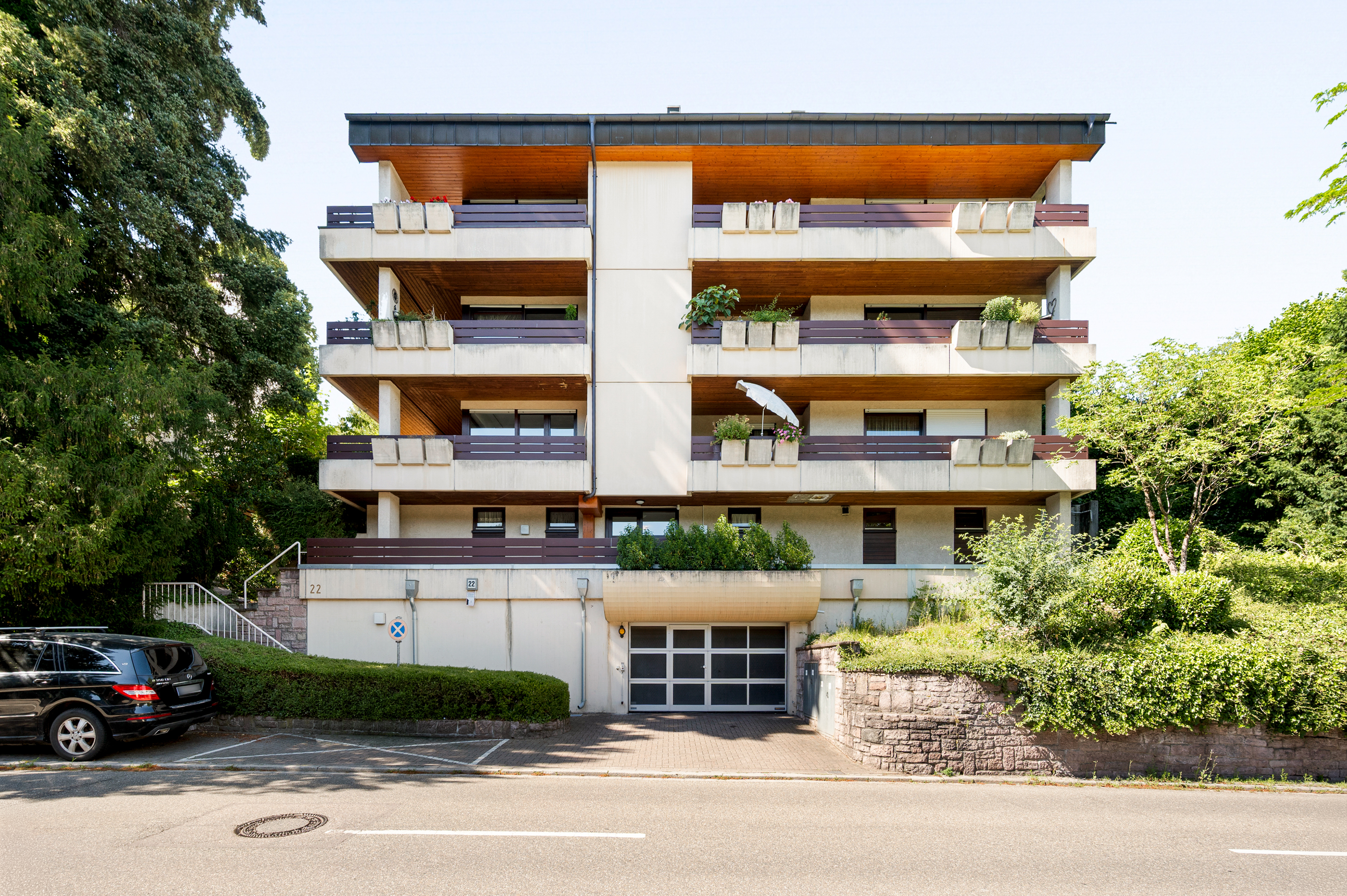 Lichtdurchflutete Dachgeschosswohnung nahe zum Zentrum