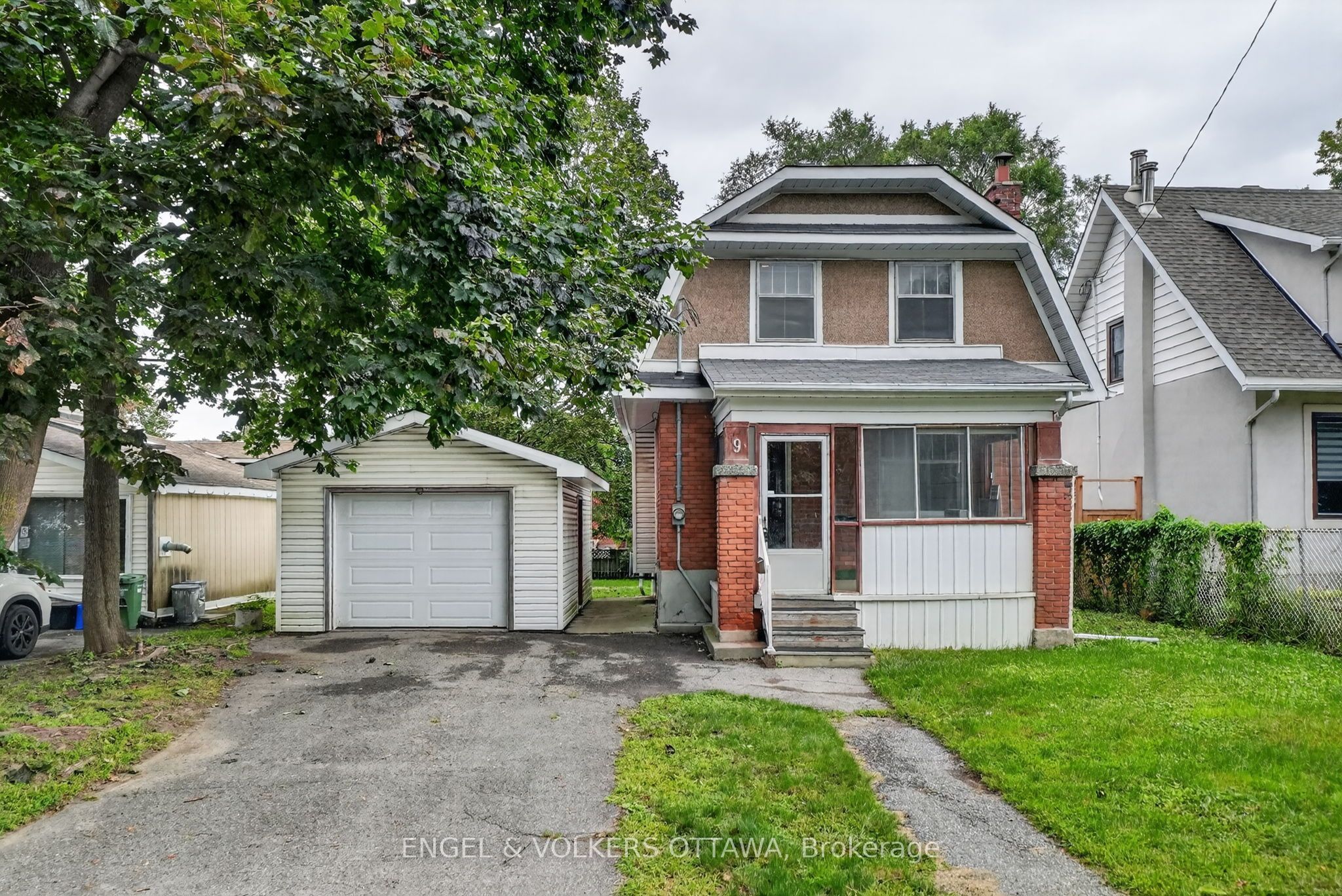 Edwardian-Era Single-Family Home in Wellington Village