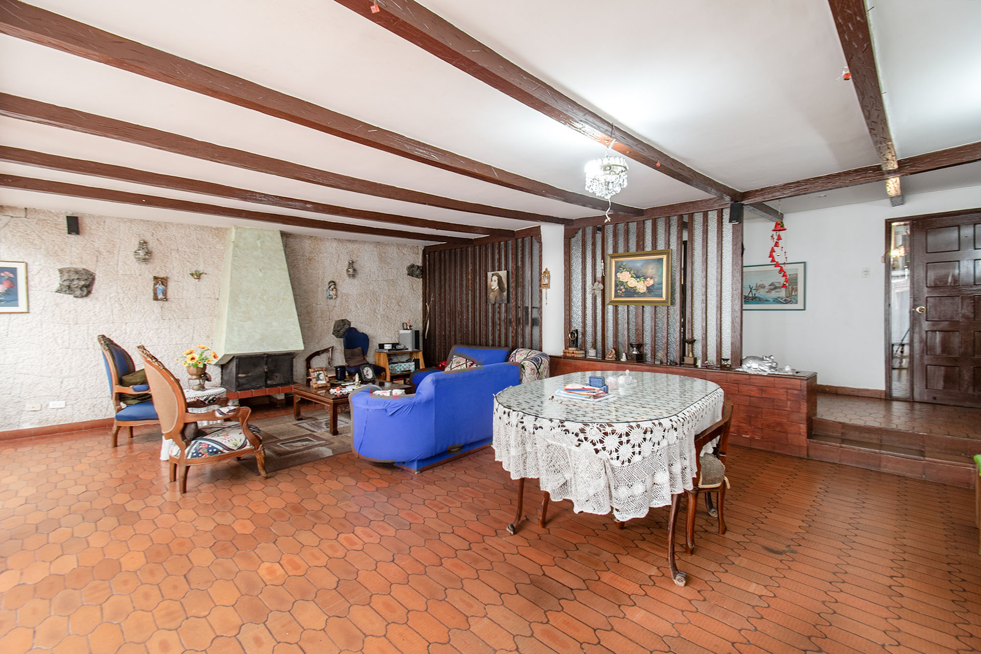 Casa amplia de oportunidad para venta en El Batán