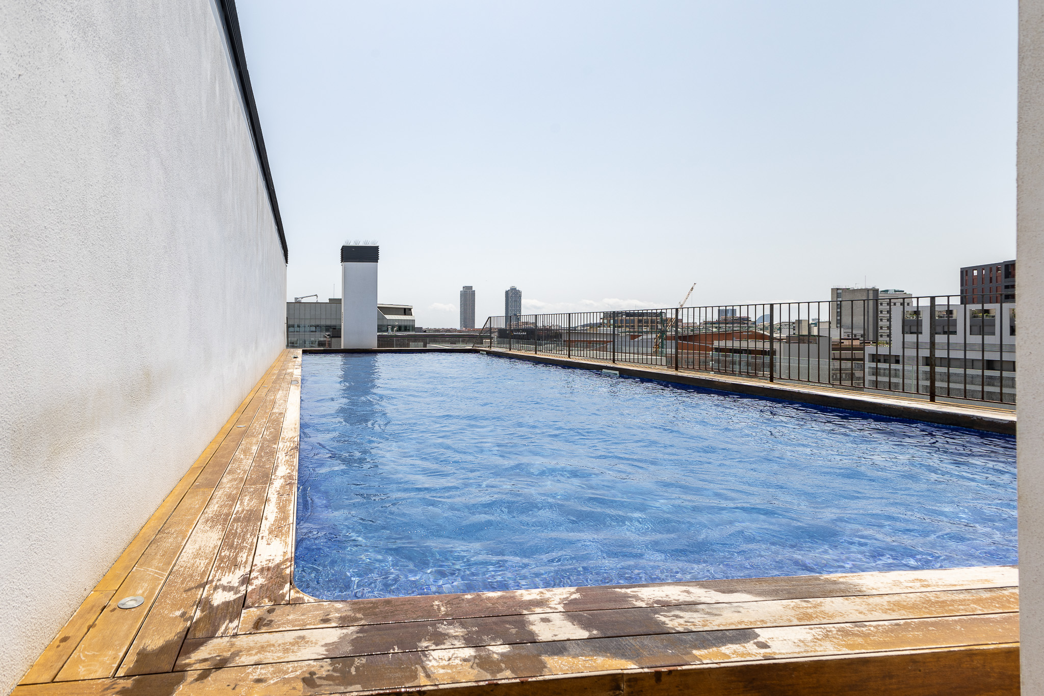 Exclusive 4-bedroom home in @22