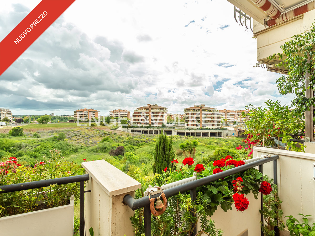 Torrino Mezzocamino, modern renovated one-bedroom apartment with garage