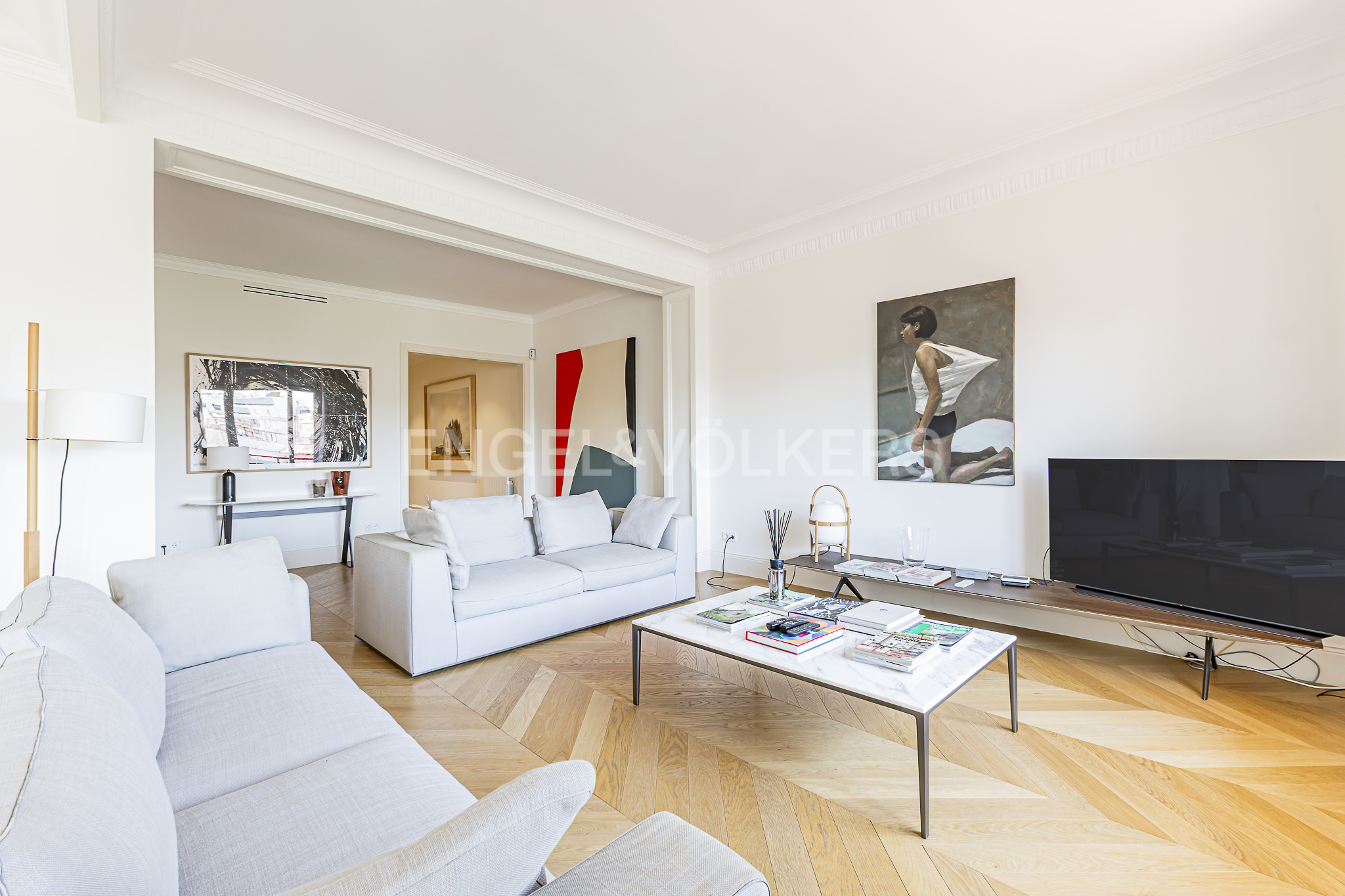 Exclusive renovated apartment in La Bonanova - UNFURNISHED