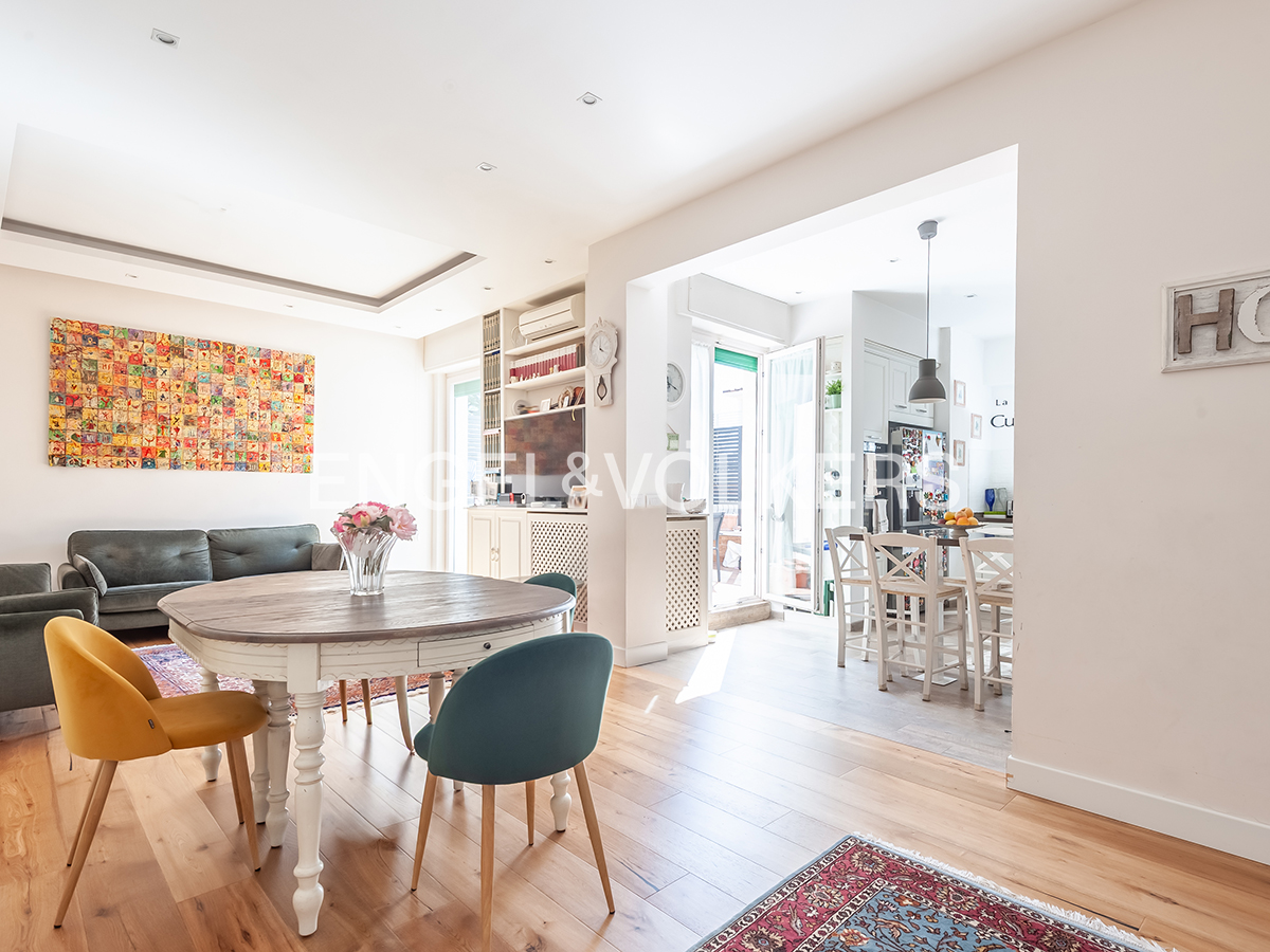 Penthouse with terrace in the heart of Appio Latino