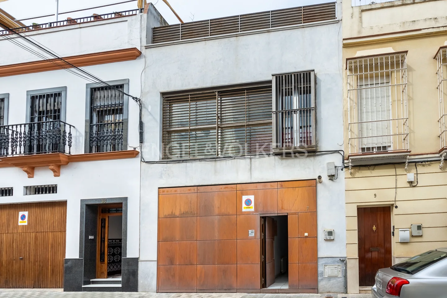 Contemporary Design Detached House in Cruz Roja