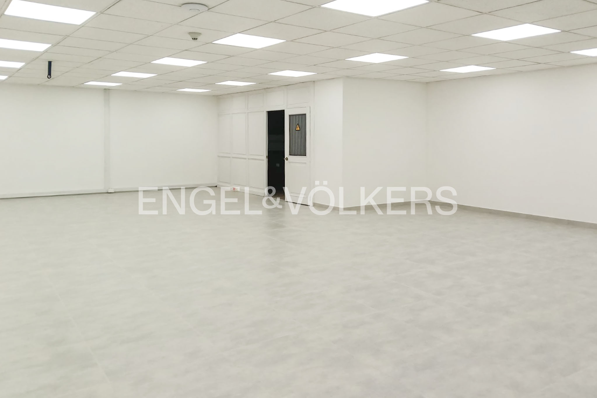 Venta oficina 148m2 Quinta Camacho