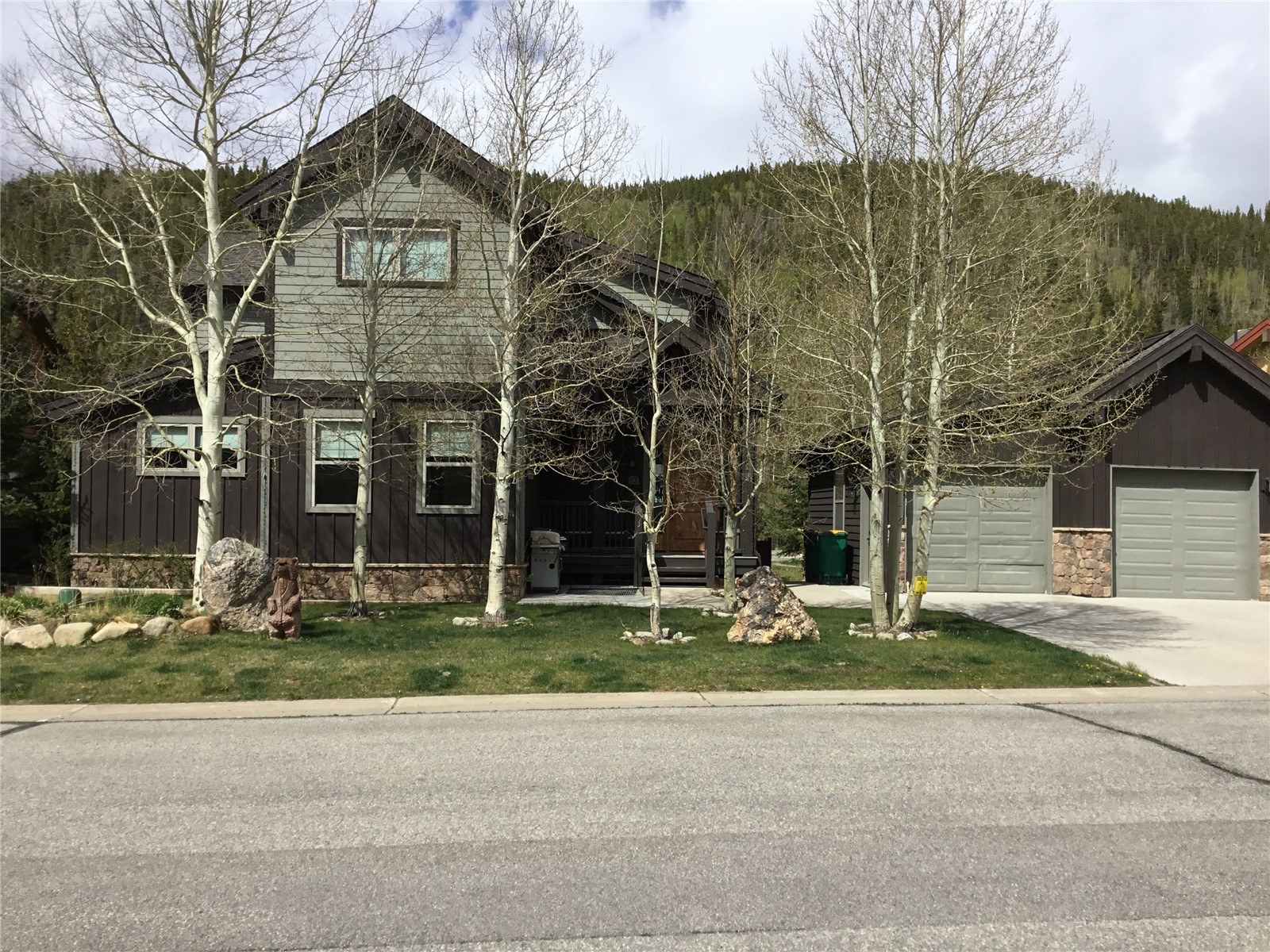 Stunning Vista Point Home With Income Potential
