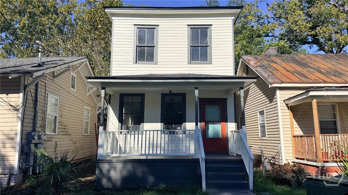 Historic character. Fresh exterior. Ready for transformation