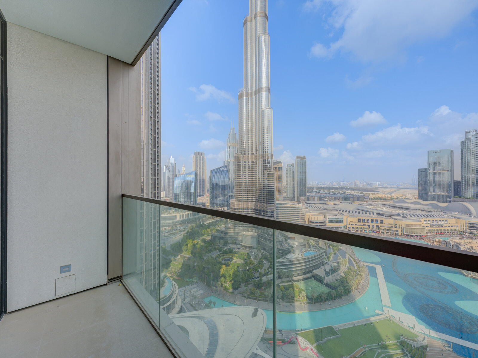 Full Burj Khalifa View | Fully Furnished | High Floor