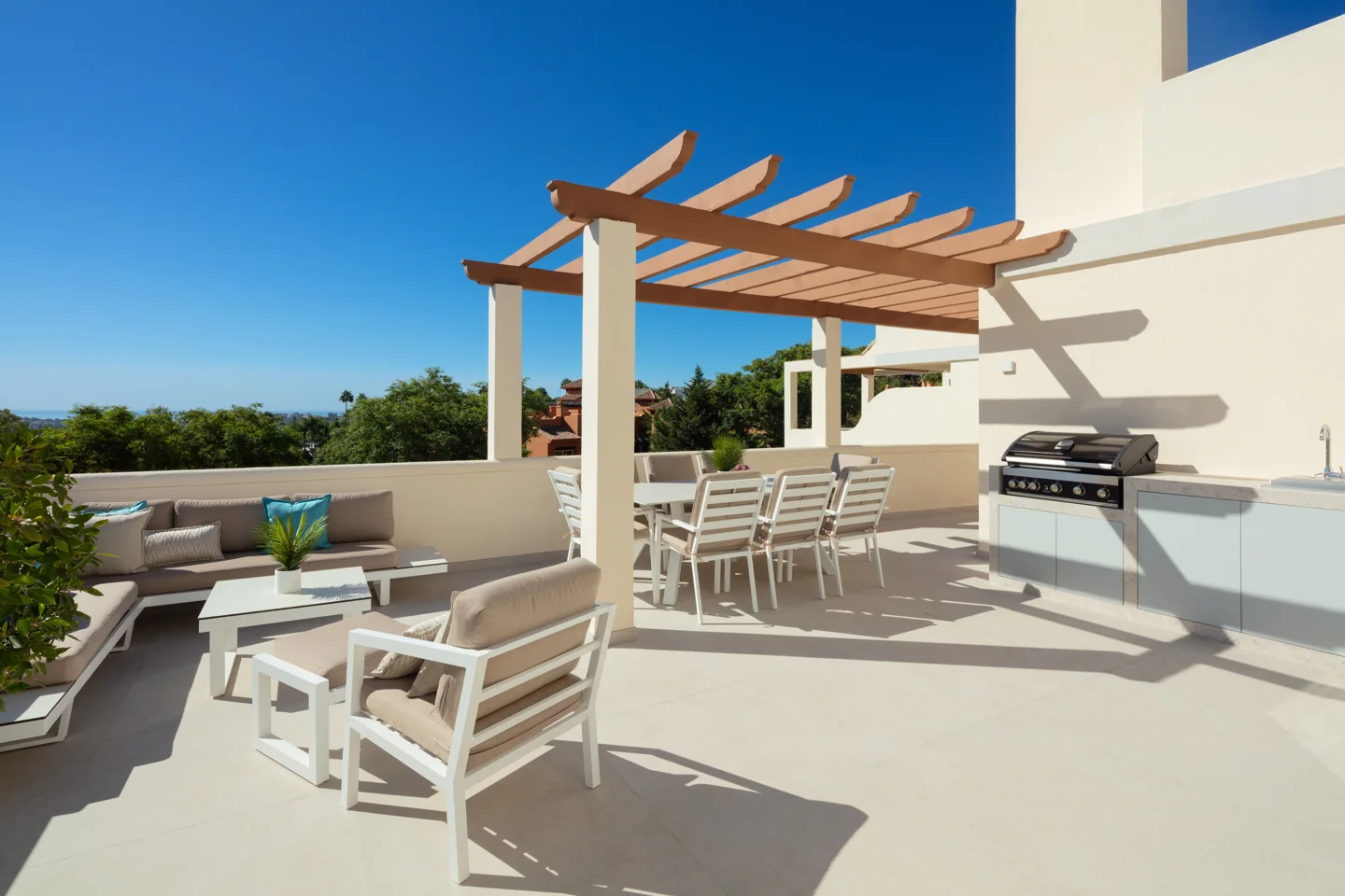 Corner Duplex Penthouse in Nueva Andalucía with Fabulous Mediterranean Views