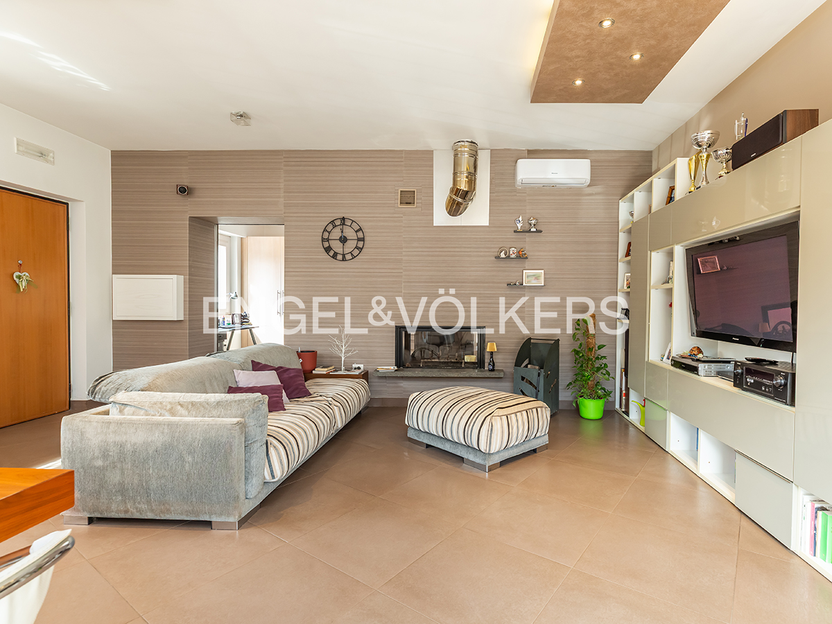 Single-family villa with private garden and pool in Frascati