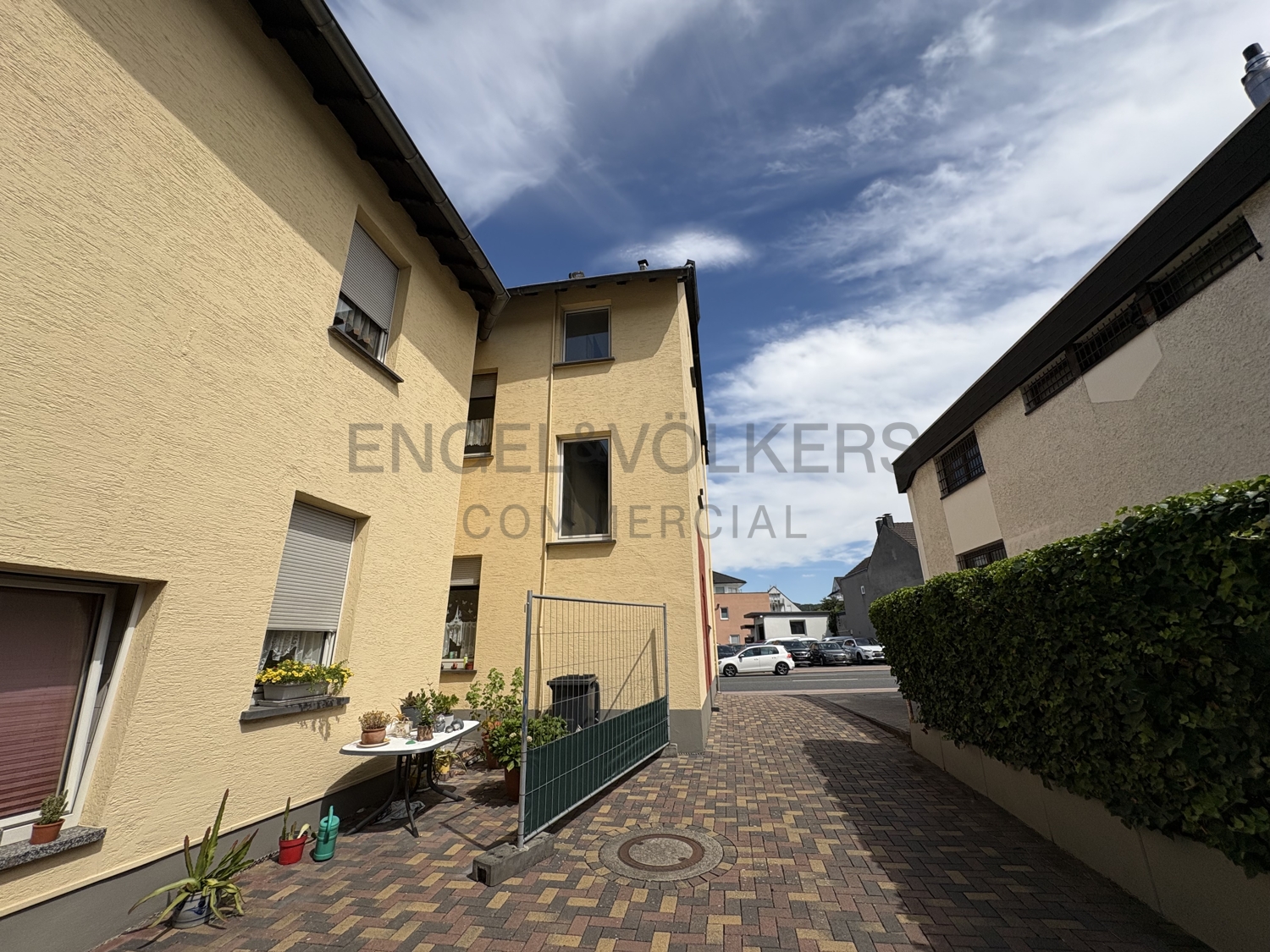 Mehrfamilienhaus in Bad Breisig zu verkaufen!