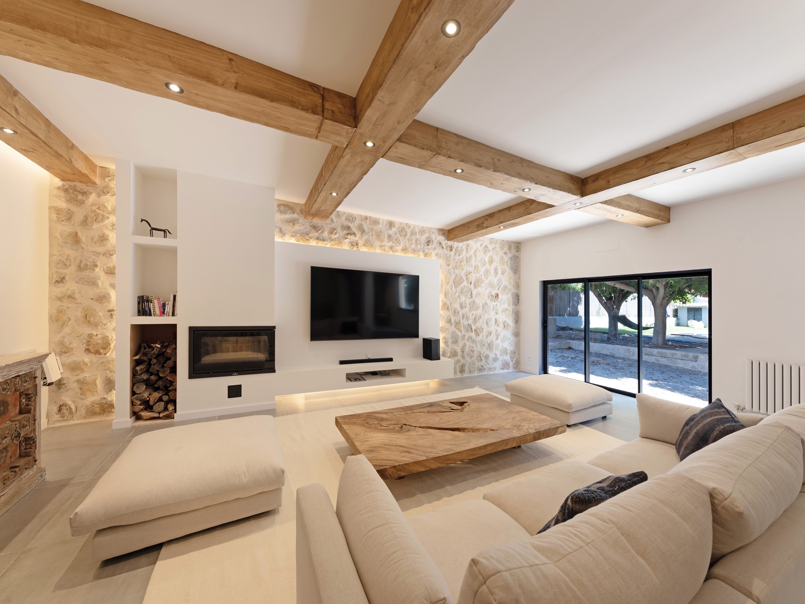 Fully renovated eco-luxury villa