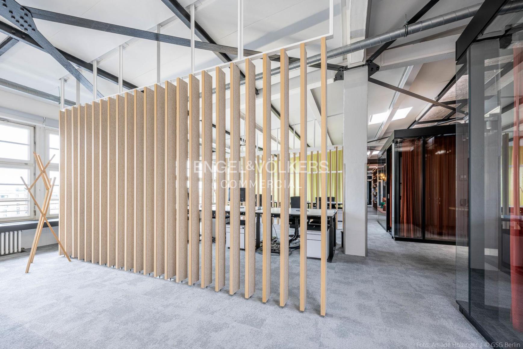 Schellack-Höfe: Loftbüros direkt an der Spree