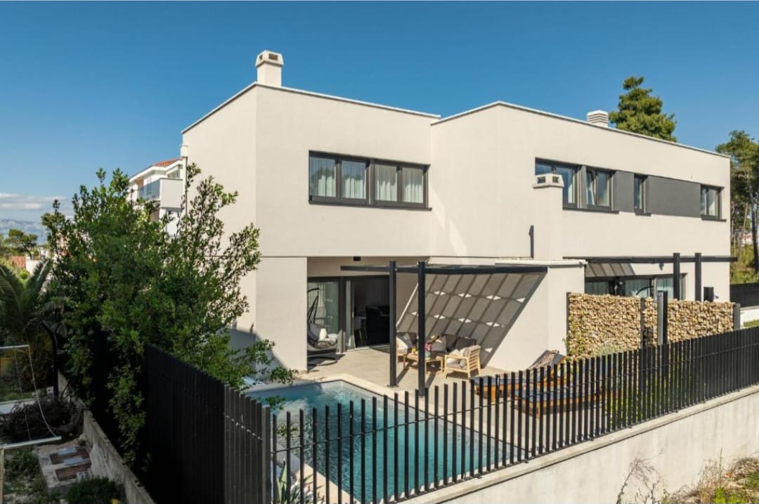Discover Modern Adriatic Luxury in Privlaka: A Newly Built 3-Bedroom Residence Near Sandy Beaches, Historic Nin, and Vibrant Zadar