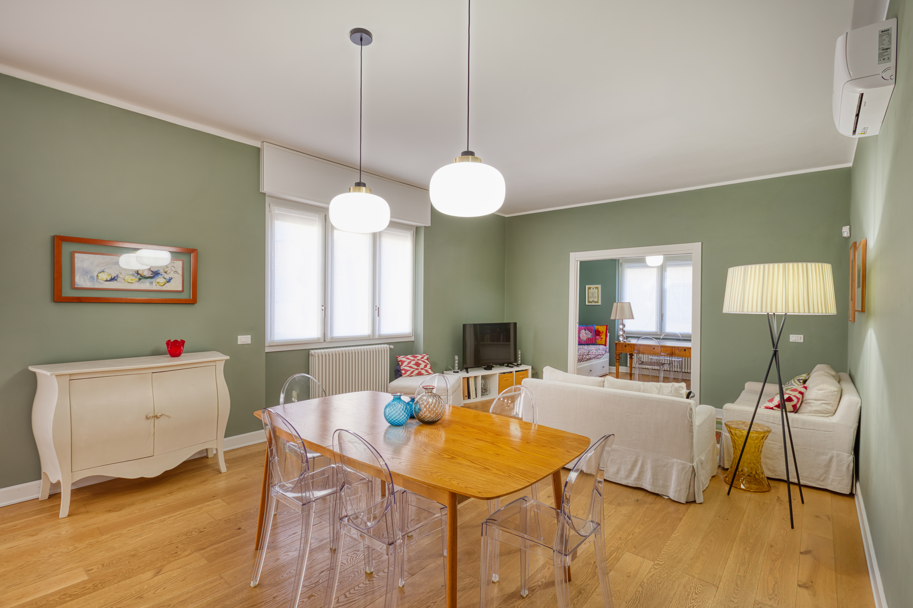 An elegance that feels like home                                                     on Via Amba D’Oro