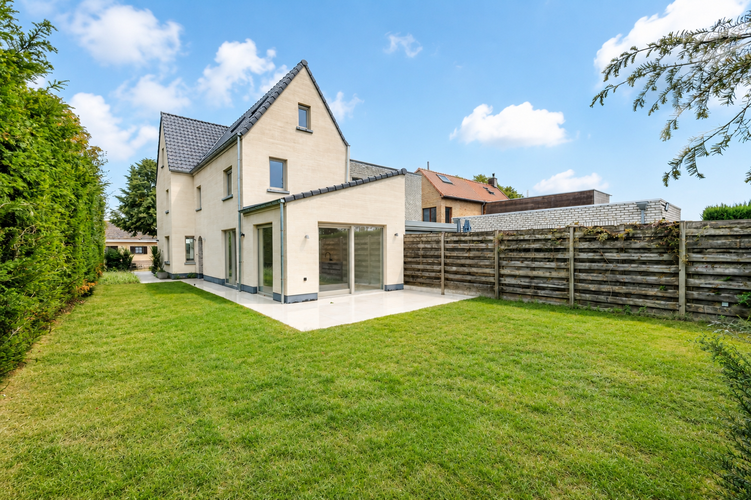 Maison familiale prête à emménager à Maldegem