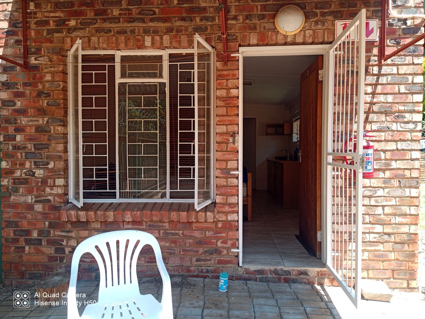 1x garden cottage at student house near NWU