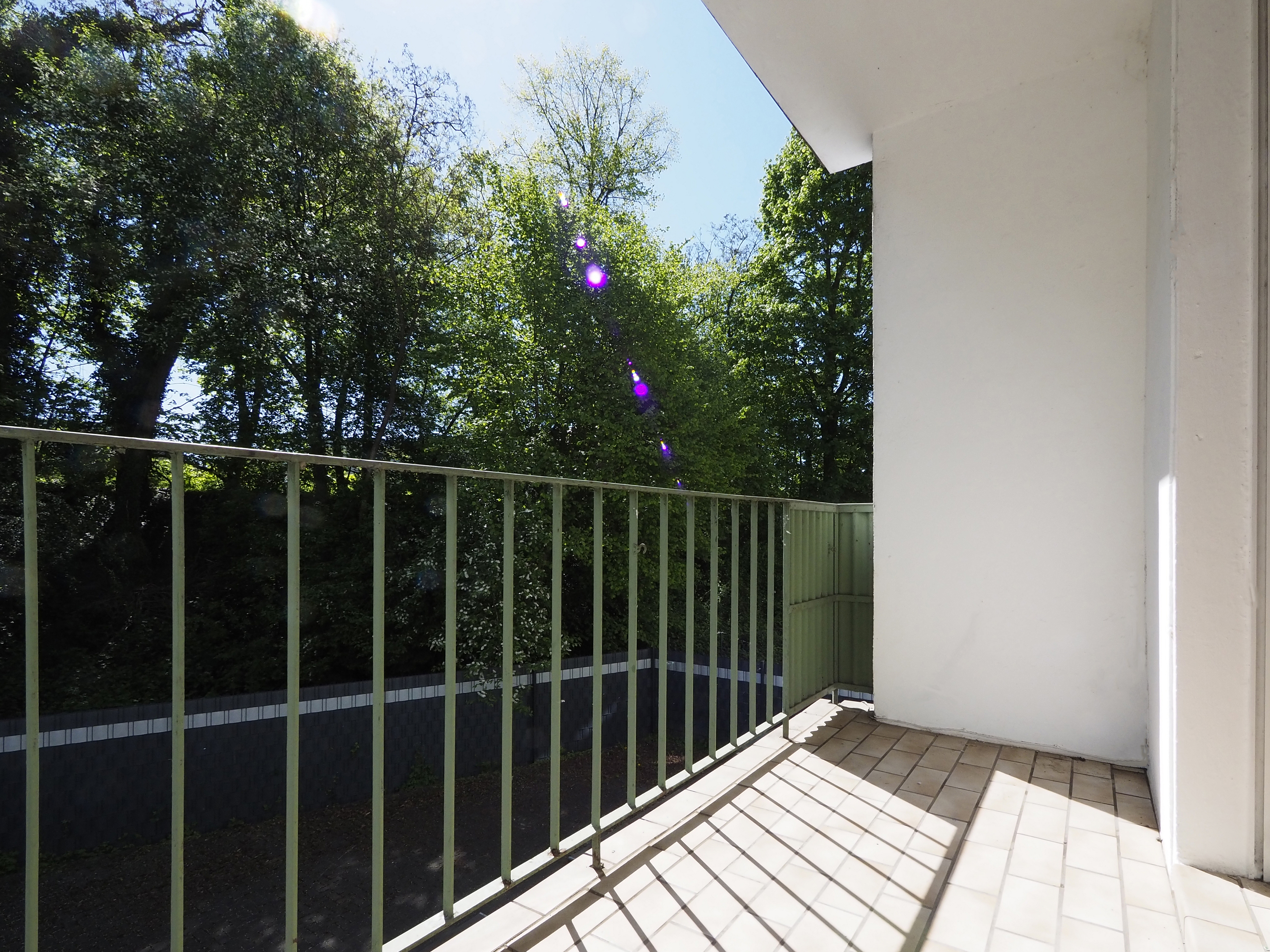 1-Zimmer-Wohnung mit großer Wohnküche und Balkon in Stadtnähe!