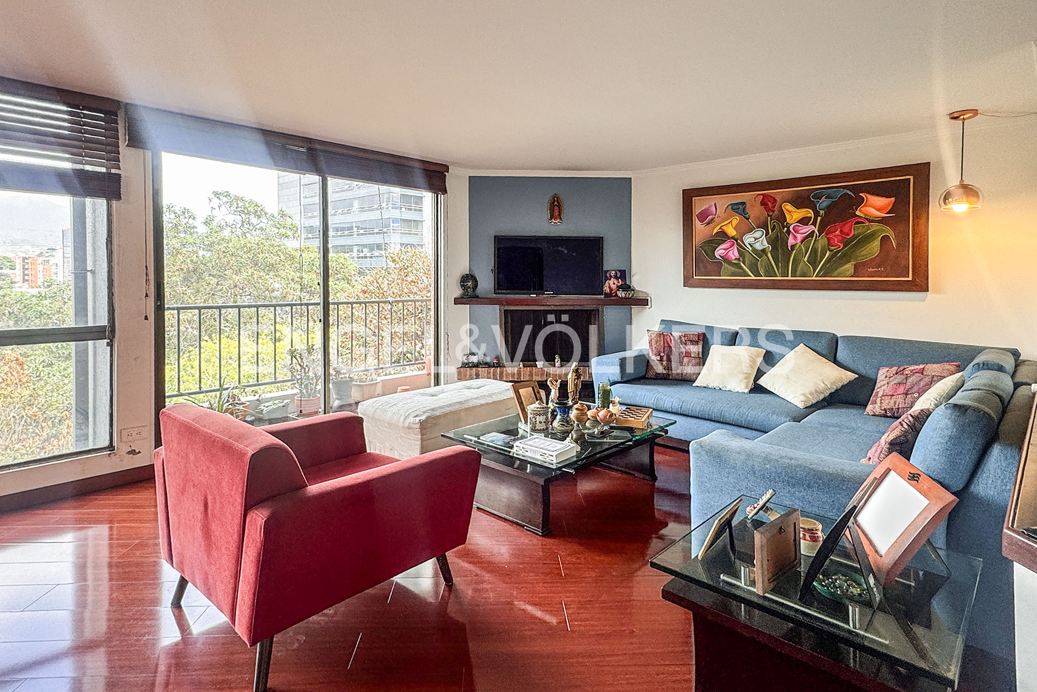 Penthouse con terraza para venta en La Alhambra