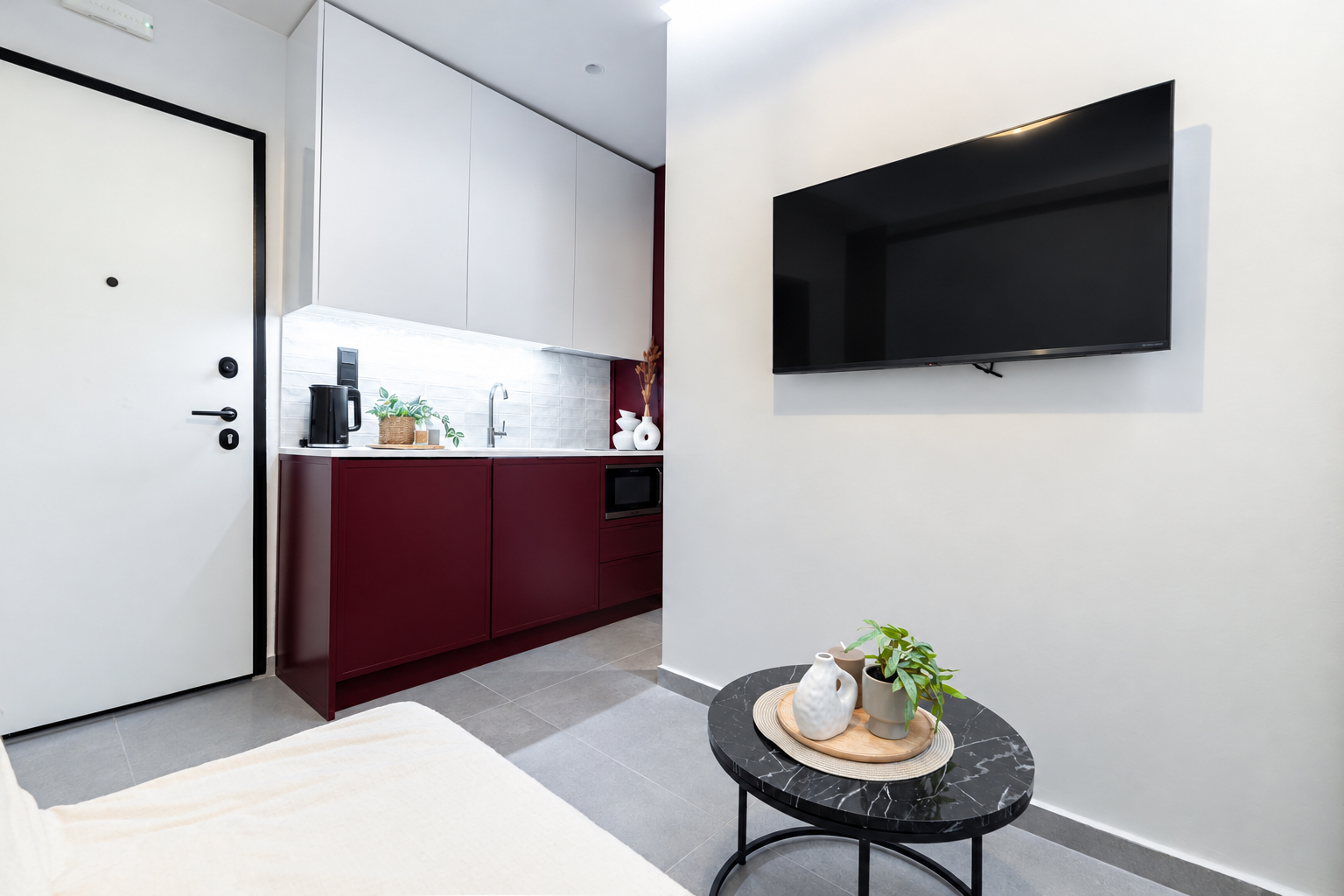 Modern studio eligible for Golden Visa in Kato Toumba