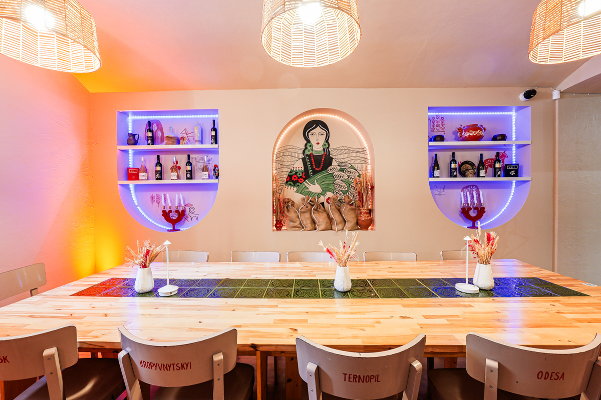 Fully equipped restaurant for rent in Vinohrady