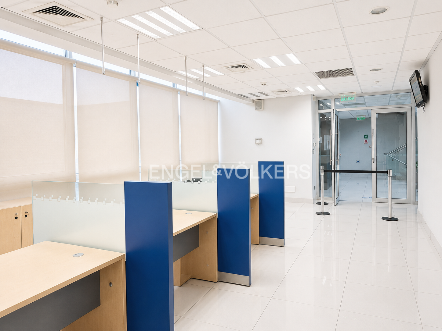 Oficina en arriendo amoblada Valdivia 260 m2
