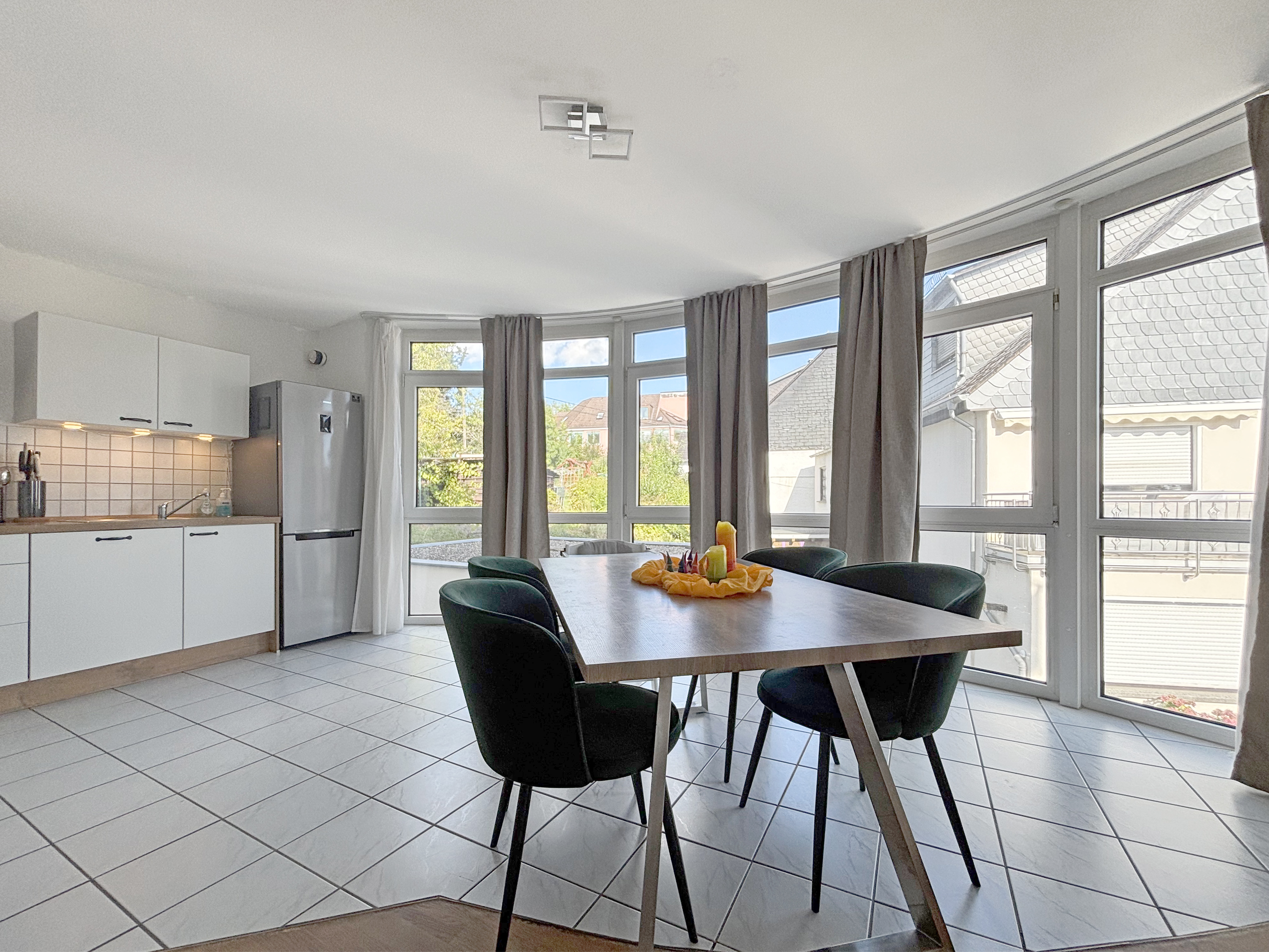 2-Zimmer Wohnung mit Balkon und Tiefgaragenstellplatz