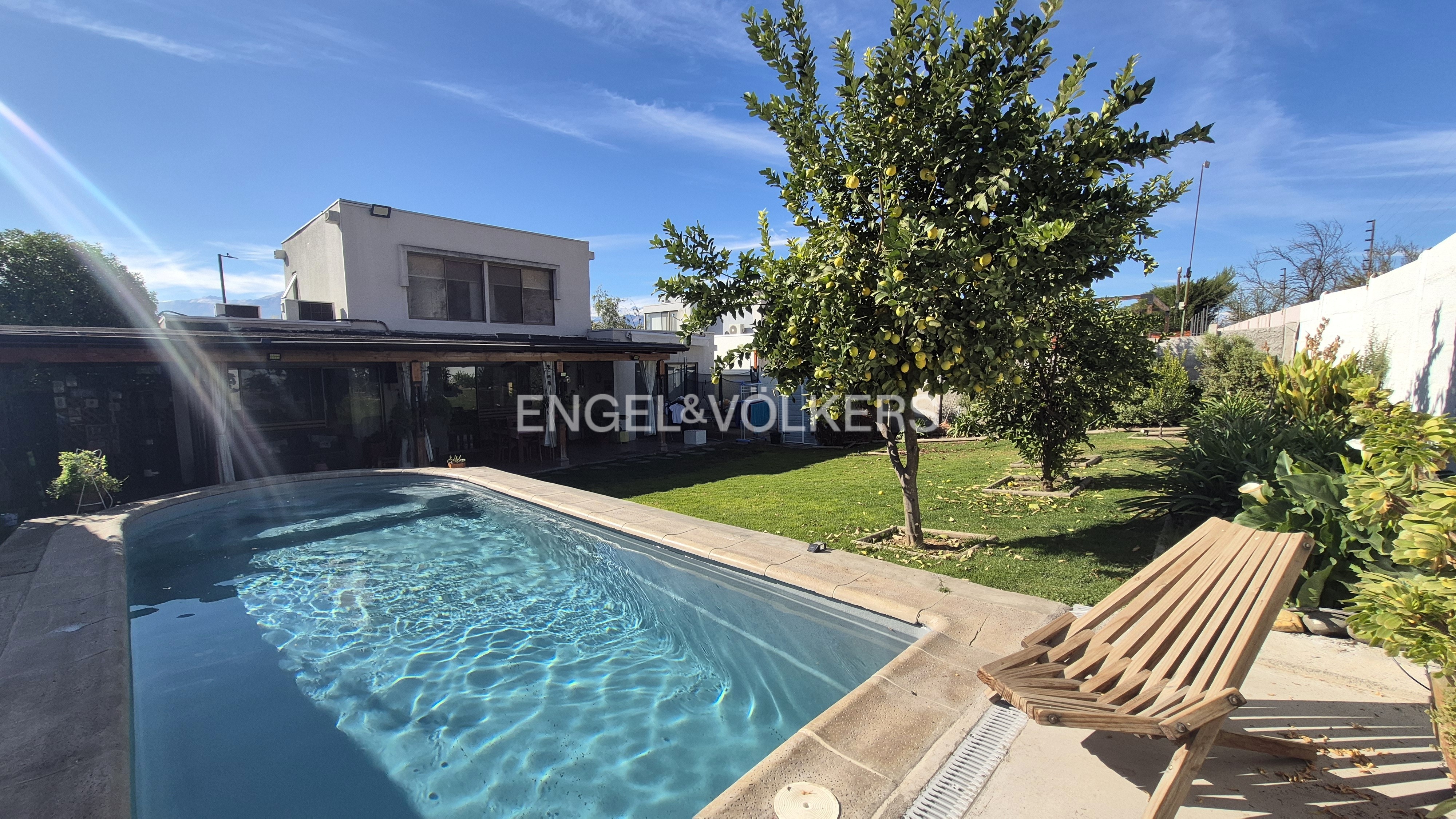 Casa en Arriendo en Chicureo | Gastos Comunes y Mantenciones Incluidas