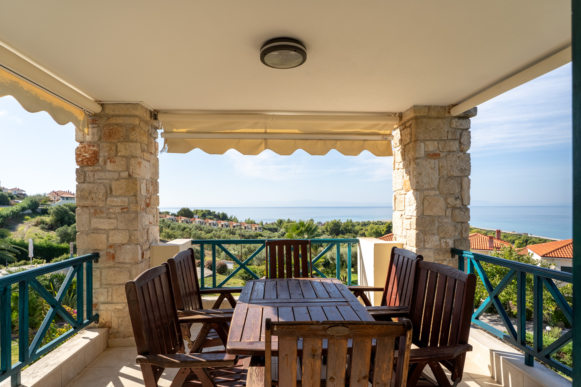 Maisonette with panoramic sea views in Possidi