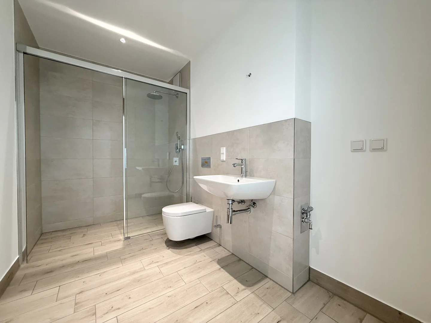 Modernes 3-Zimmer-Zuhause mit eigener Terrasse - Foto 5
