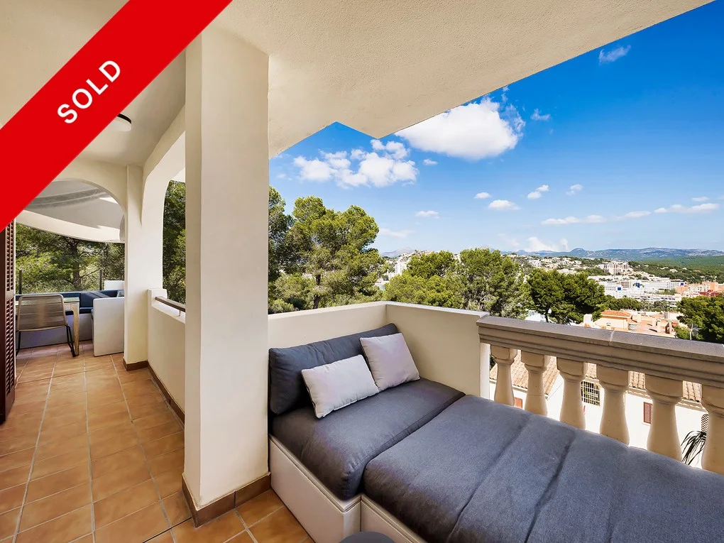 Exclusive Penthouse with Panoramic Views and Privacy in Santa Ponsa
