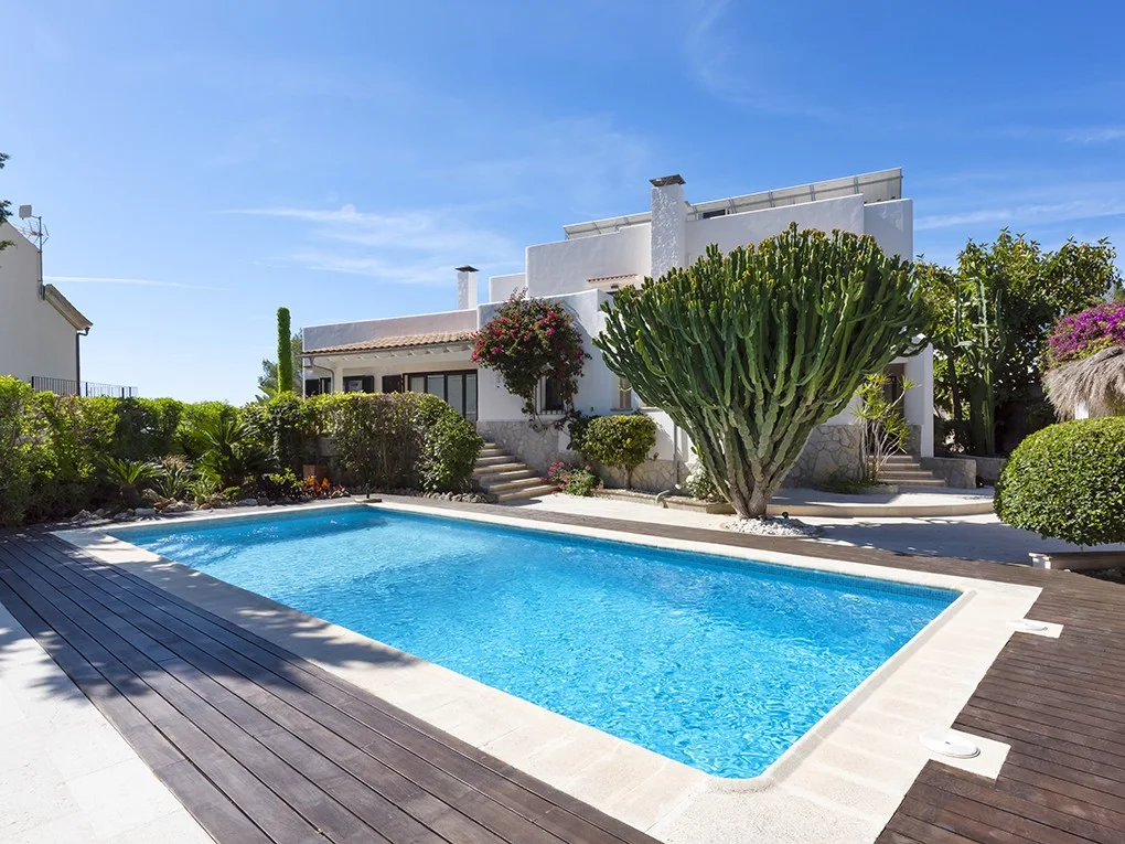 Fascinating Ibiza-style villa with sea views