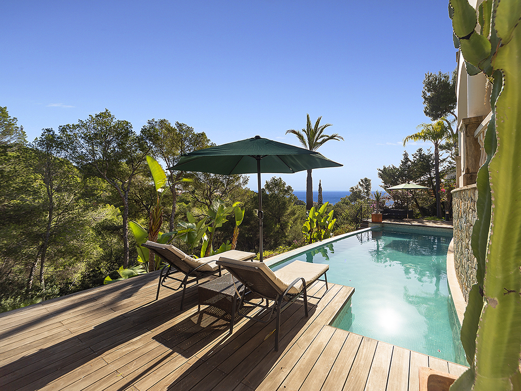 Villa in best quality close to the marina